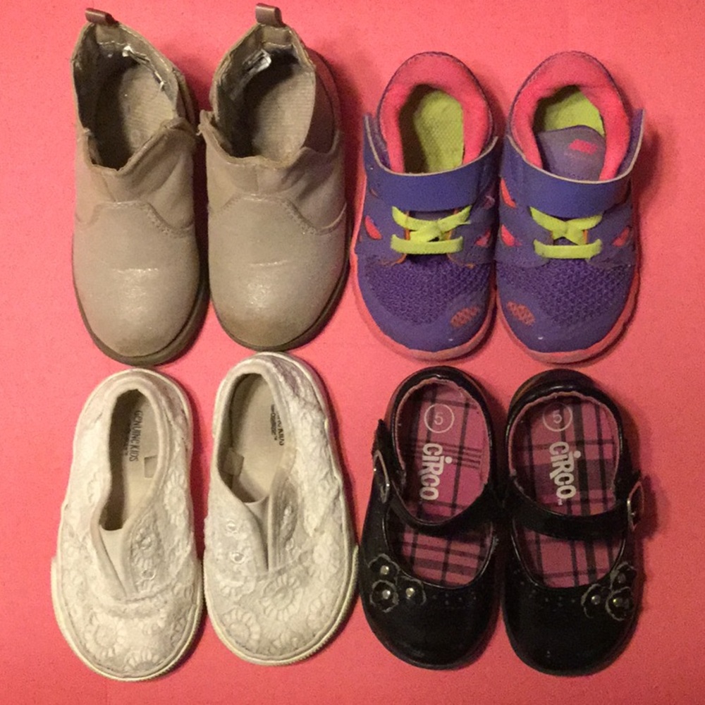 Bundle of Toddler Girl Size 5 Shoes